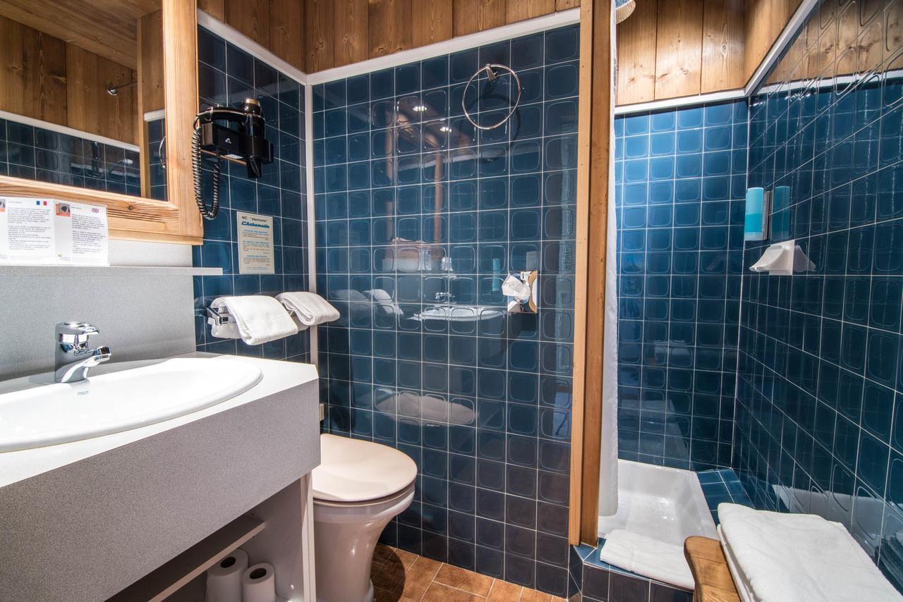 Hotel Le Relais Du Petit Saint Bernard 2*